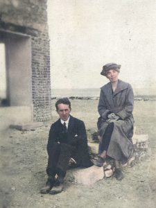 T.E. Lawrence and Gertrude Bell, 1921